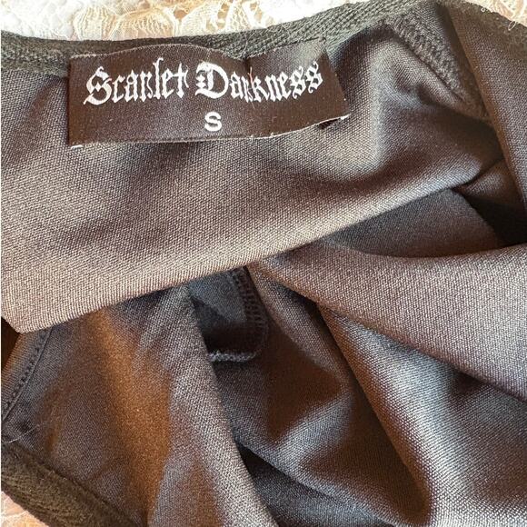 Scarlet Darkness Gothic Wednesday Addams Style Dress with Lace Collar size S - Picture 2 of 12